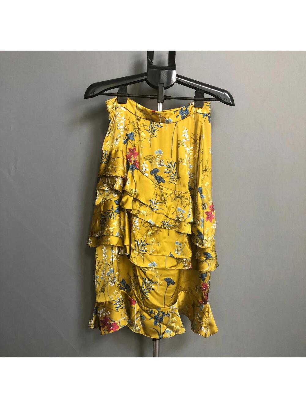 Willow & Clay Mustard Floral Ruffle Mini Skirt Size S Asymmetric Satin